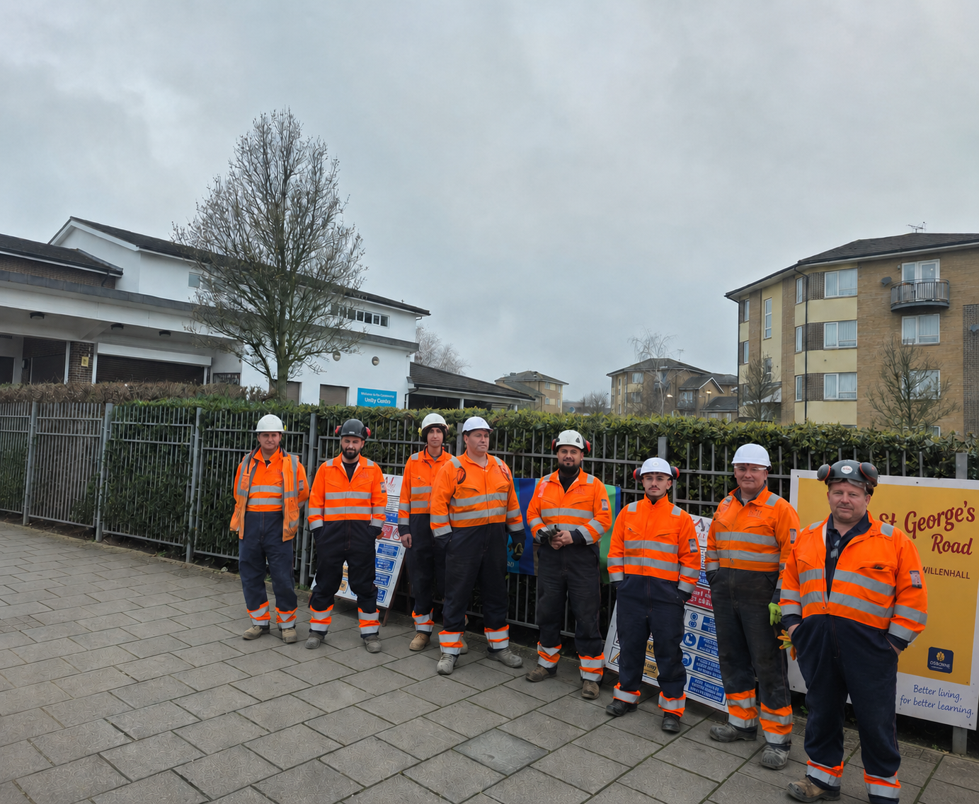 The VAL Utility site team in hi-vis PPE on a live cable route project